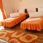 Pensiunea Zbor Πανσιόν 3*
