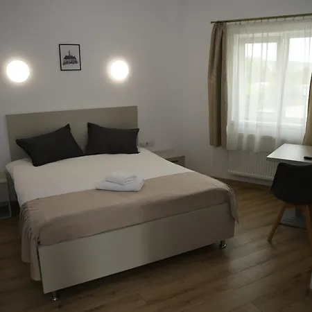 Pensiunea Zbor 3* Клуж-Напока