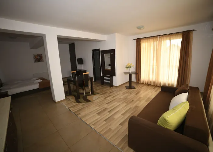 Pensiunea Zbor Πανσιόν 3*